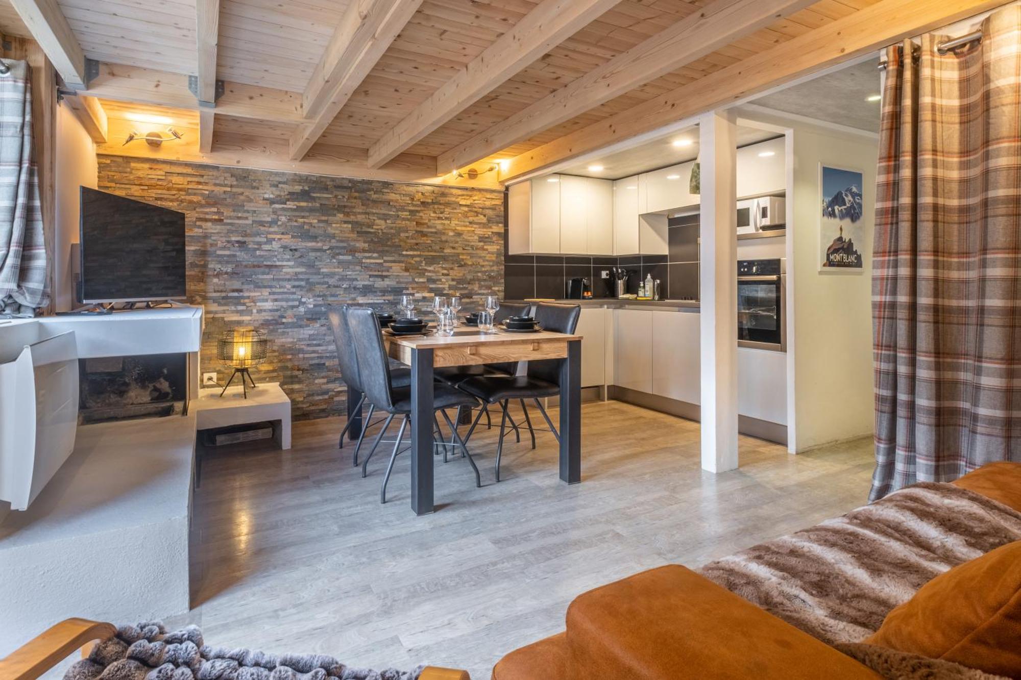 Grand Roc A - 3 Bedrooms Apartment Next To Skilift - By Cozee Rentals Chamonix Exterior photo